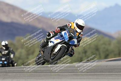 media/Nov-16-2025-Race Pace (Sun) [[8c5fa54630]]/Non Verified Riders (1st 20 Minutes)/7-Turn 9 Entry (210pm)/